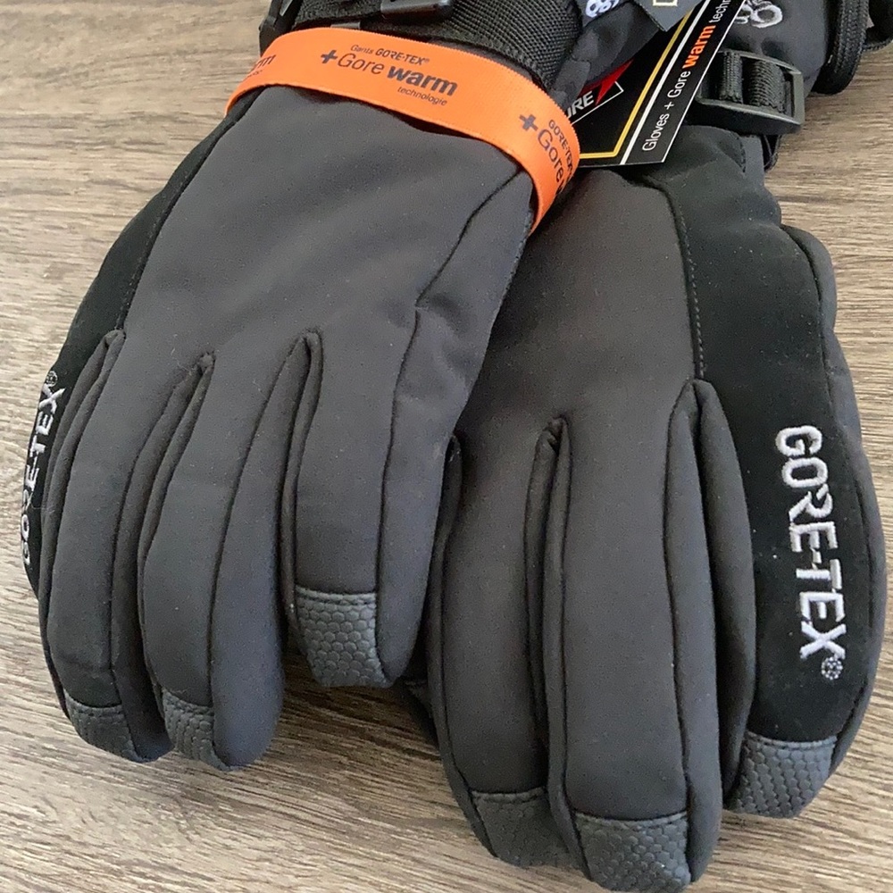 Snow gloves